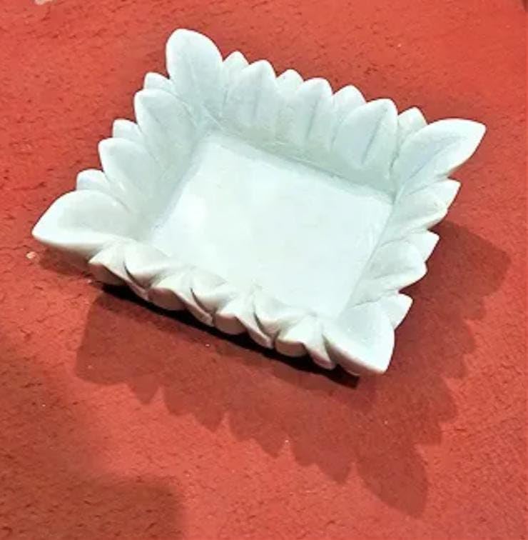 White Marble Square urli/Platter Set of 2 Pieces with 10 Tea Lights for Diwali Festival