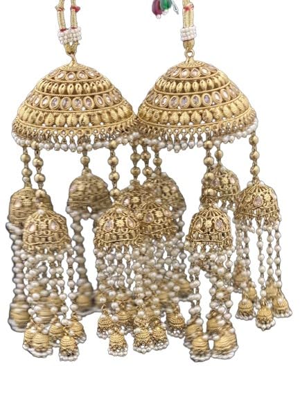 brass with pearl set of 2 pieces kaleere/kalire for punjabi bridal looks good on any woman,
