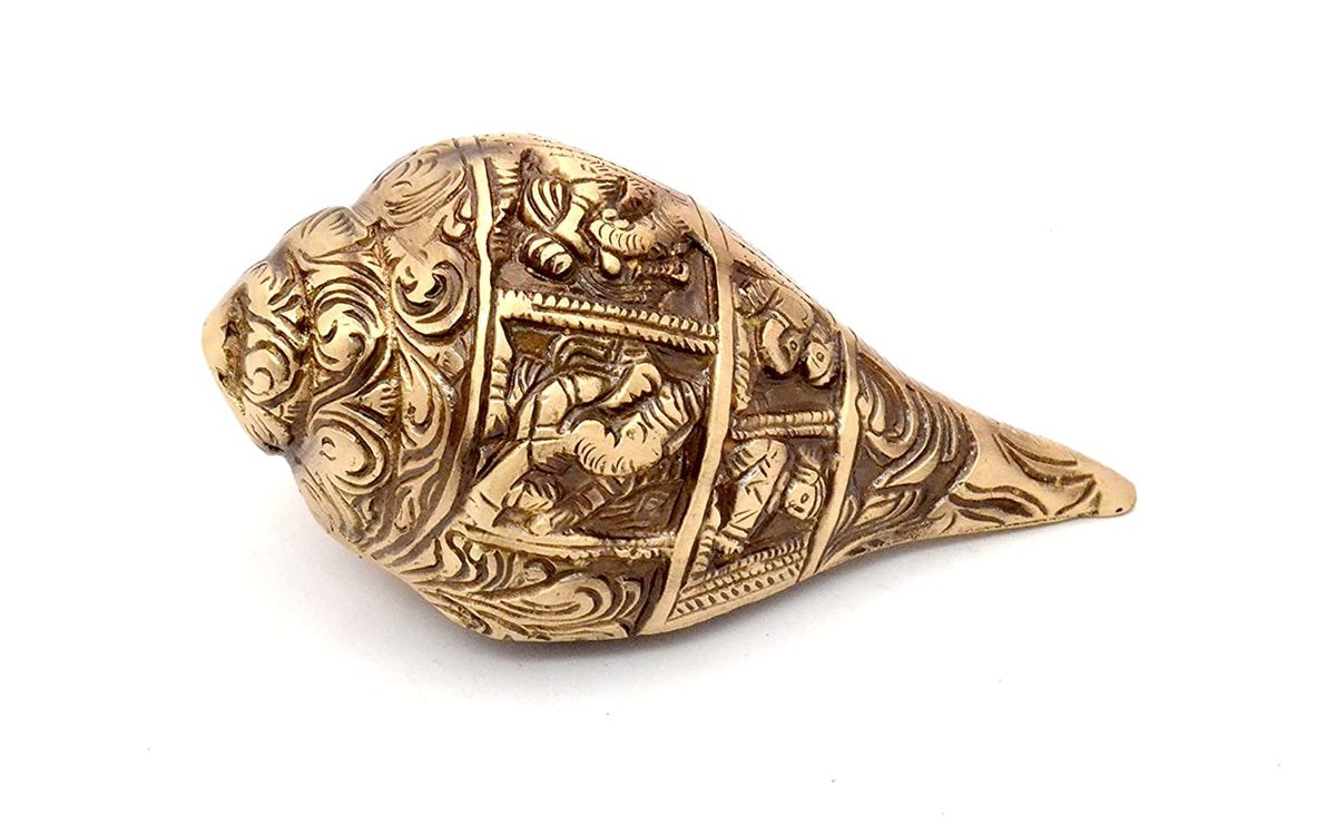 Carving Brass Shank Showpiece, Attractive Brass Conch for Temple, Home Decor