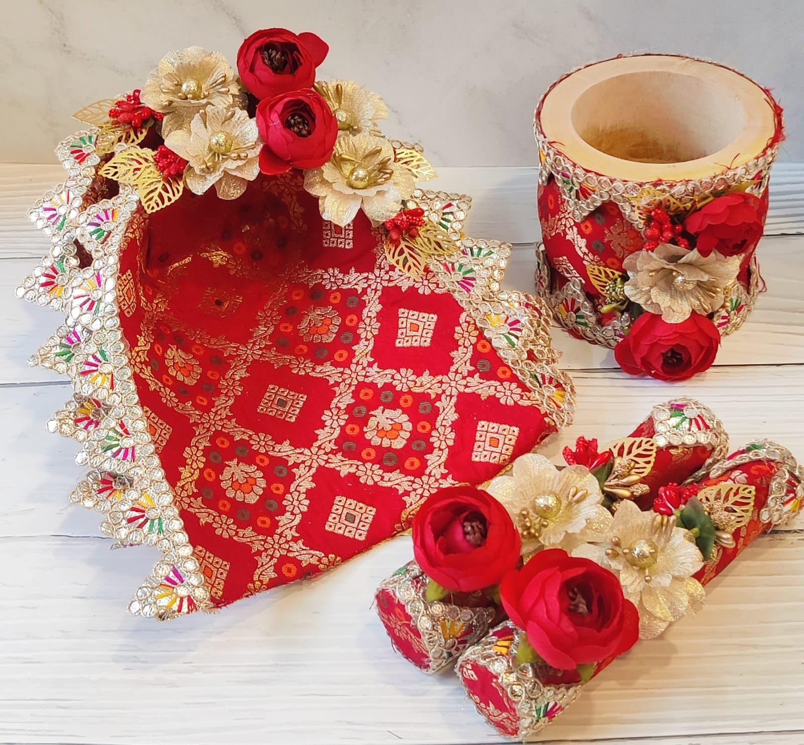 Ukhal Musal Chhajhla Set for Wedding Pooja with Colorful Flowers, Color : red