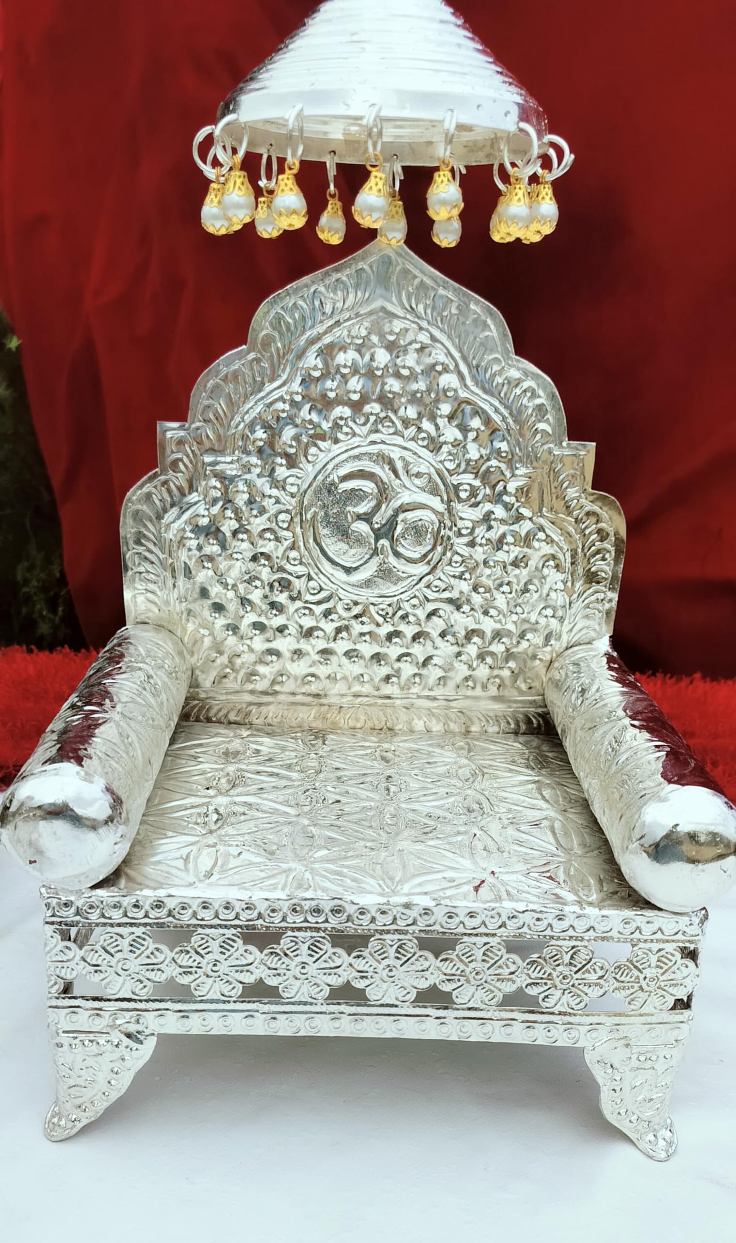 indiancraftsbykanika German Silver om Flower design engraved Singha San with detachable chattar- medium size, 170224k