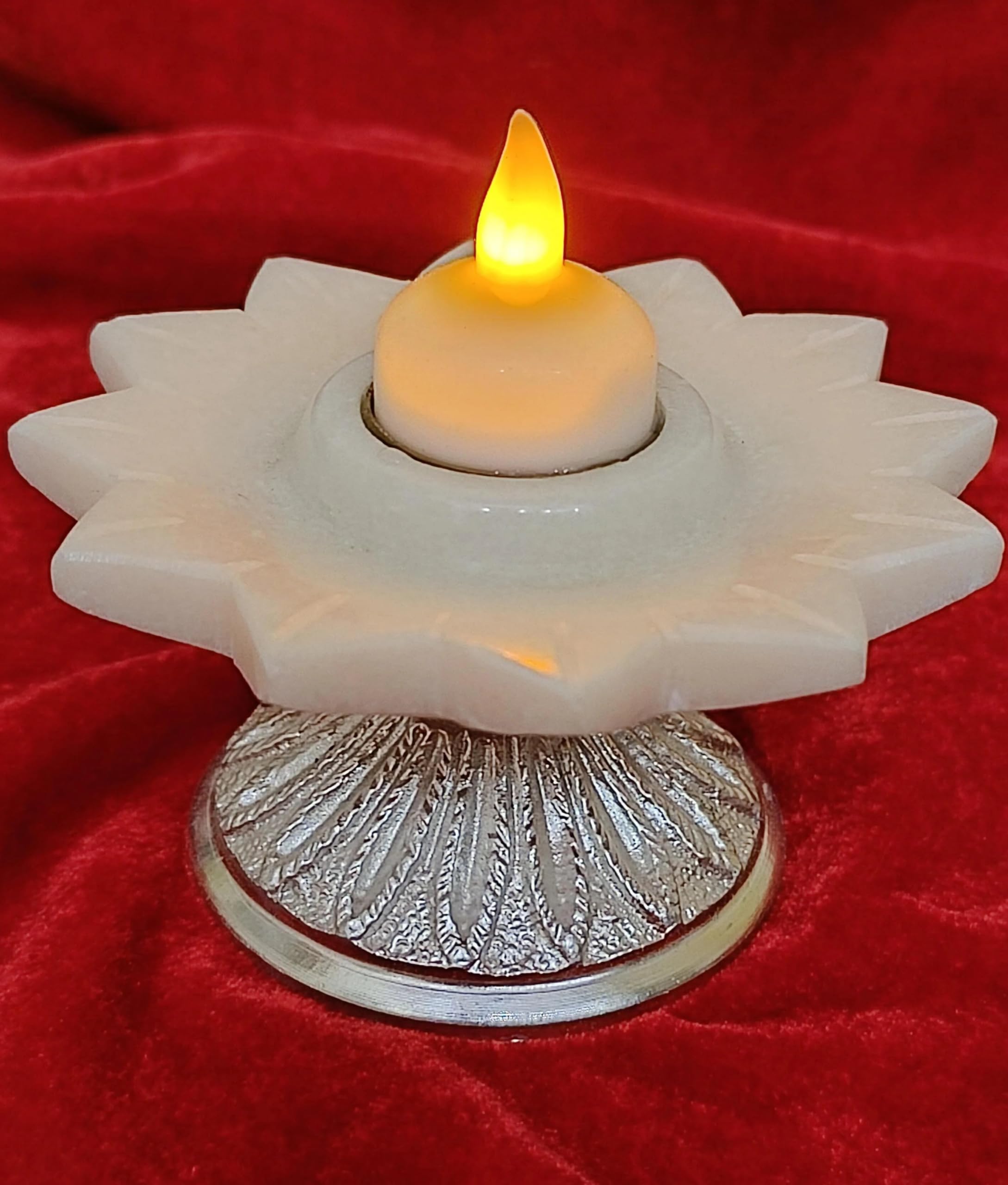 indiancraftbykanika White Lotus Tea Light Holder with Metal Stand and 5 Wax Tea Lights for Home décor/Gift Item
