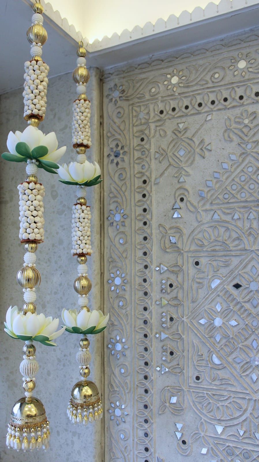 Lotus Toran with side wall hangings  for Door & Home Decor, Diwali Decoration & Gift, color : white