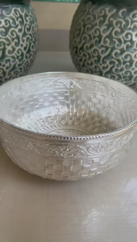 german silver check design bowl for home décor/ fruits/ snacks/ gift item