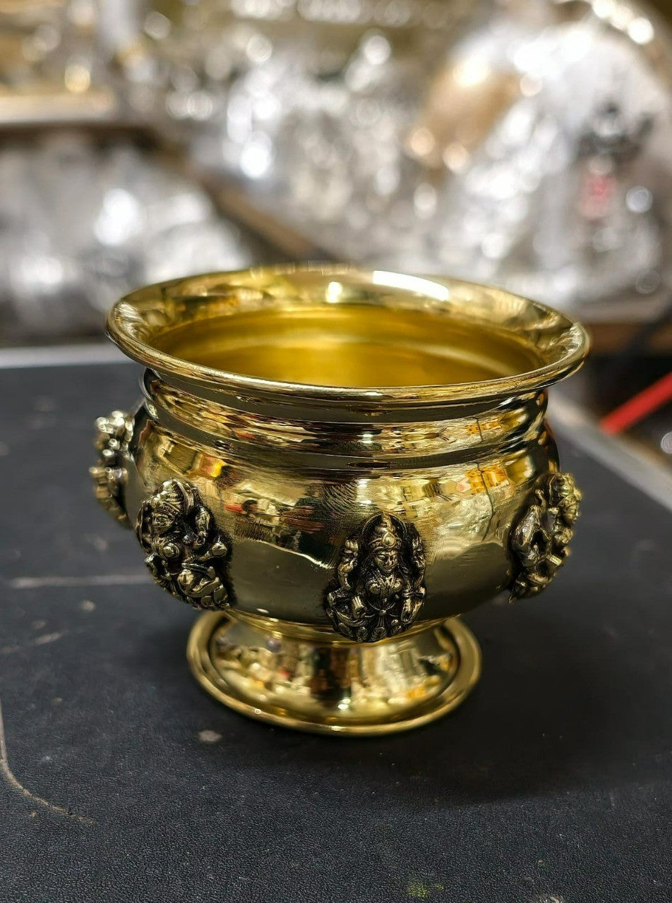 Set of 2 brass Ashta Lakshmi bowls with stands, ideal for serving prasad, sweets, dry fruits, desserts, kumkum, and haldi during pooja rituals, Diwali celebrations, and festive occasions. 🪔✨🙏🍬