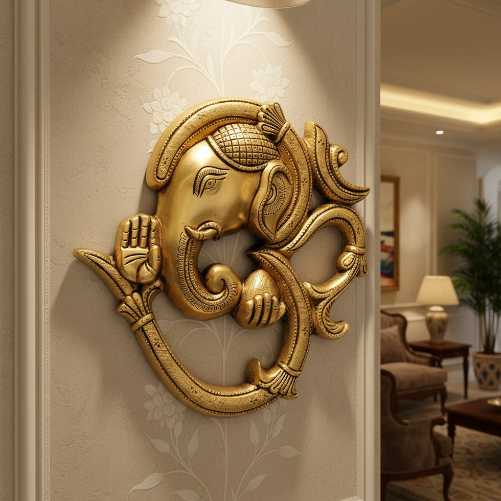 andcrafted brass Om Ganesh wall hanging for home entrances, temples, offices, and Vastu décor, symbolizing positivity, prosperity, protection, and divine blessings. 🕉️✨🙏🏡