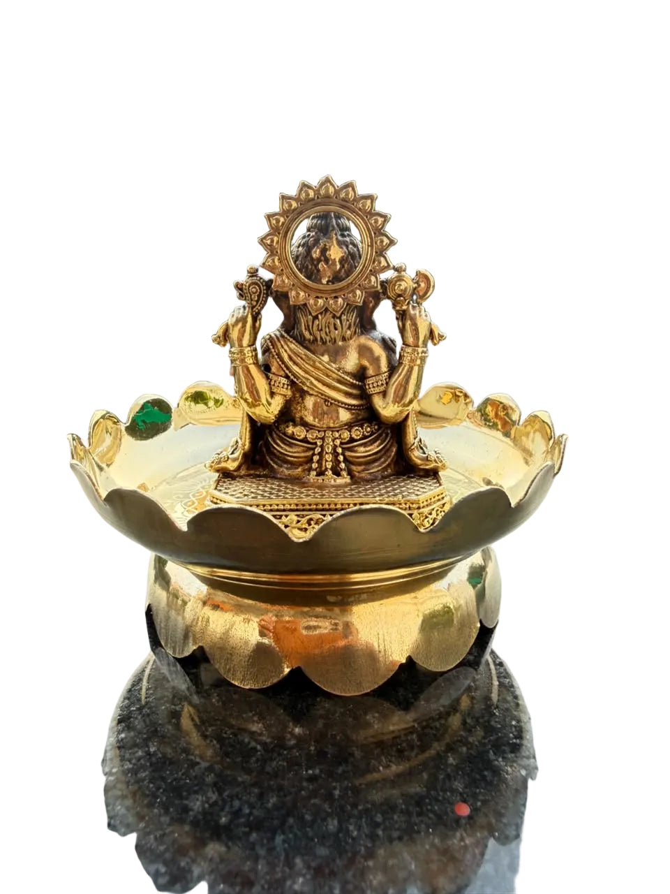 Handcrafted brass Lord Ganesha idol seated on a decorative lotus stand, ideal for pooja rooms, home temples, Vastu décor, meditation spaces, and spiritual gifting. 🕉️🌸✨🙏