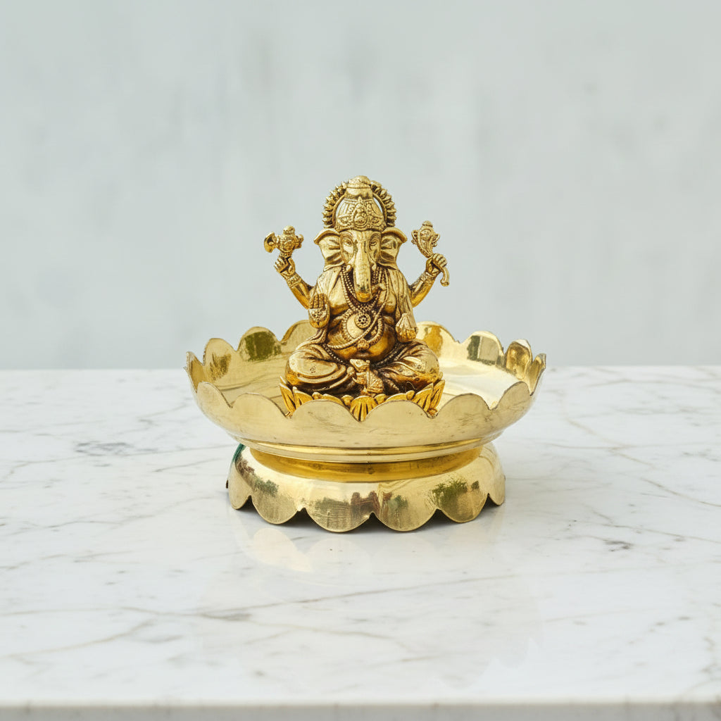 Handcrafted brass Lakshmi Ganesh idol set on decorative lotus stands, ideal for pooja rooms, Diwali celebrations, home temples, spiritual décor, and housewarming gifts. 🪔✨🙏🌸