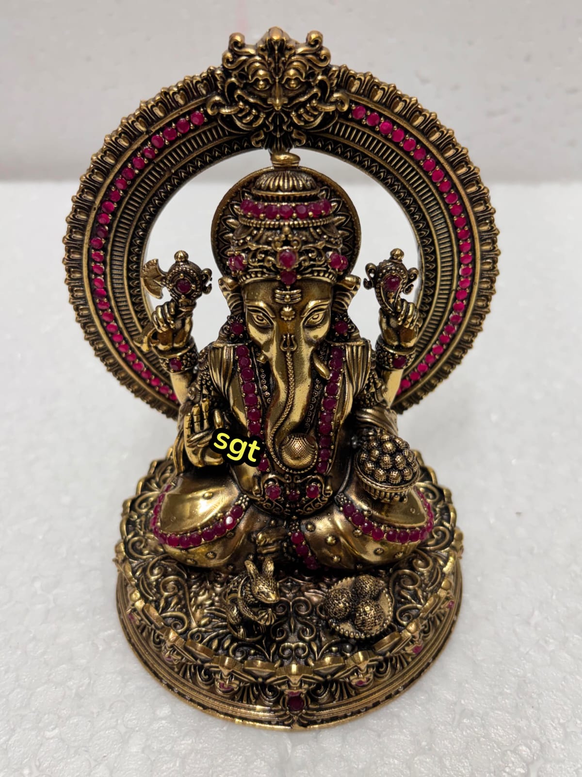 Handcrafted Brass Ganesh Idol with Stone Work – Lord Ganesha Statue for Home Temple, Pooja & Spiritual Décor